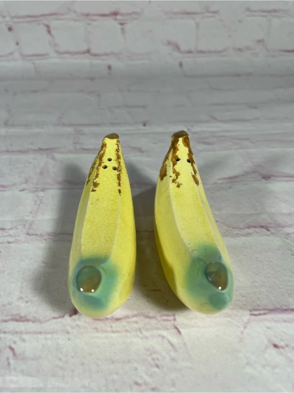 Vintage Hand Painted Ceramic Banana Salt and Pepper Shaker Pair Japan